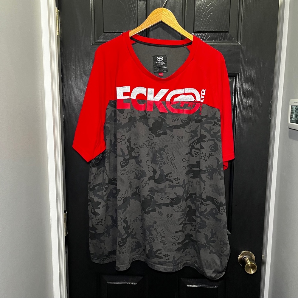 Ecko Unlimited Men's Red and Gray Graphic Shirt 4XL